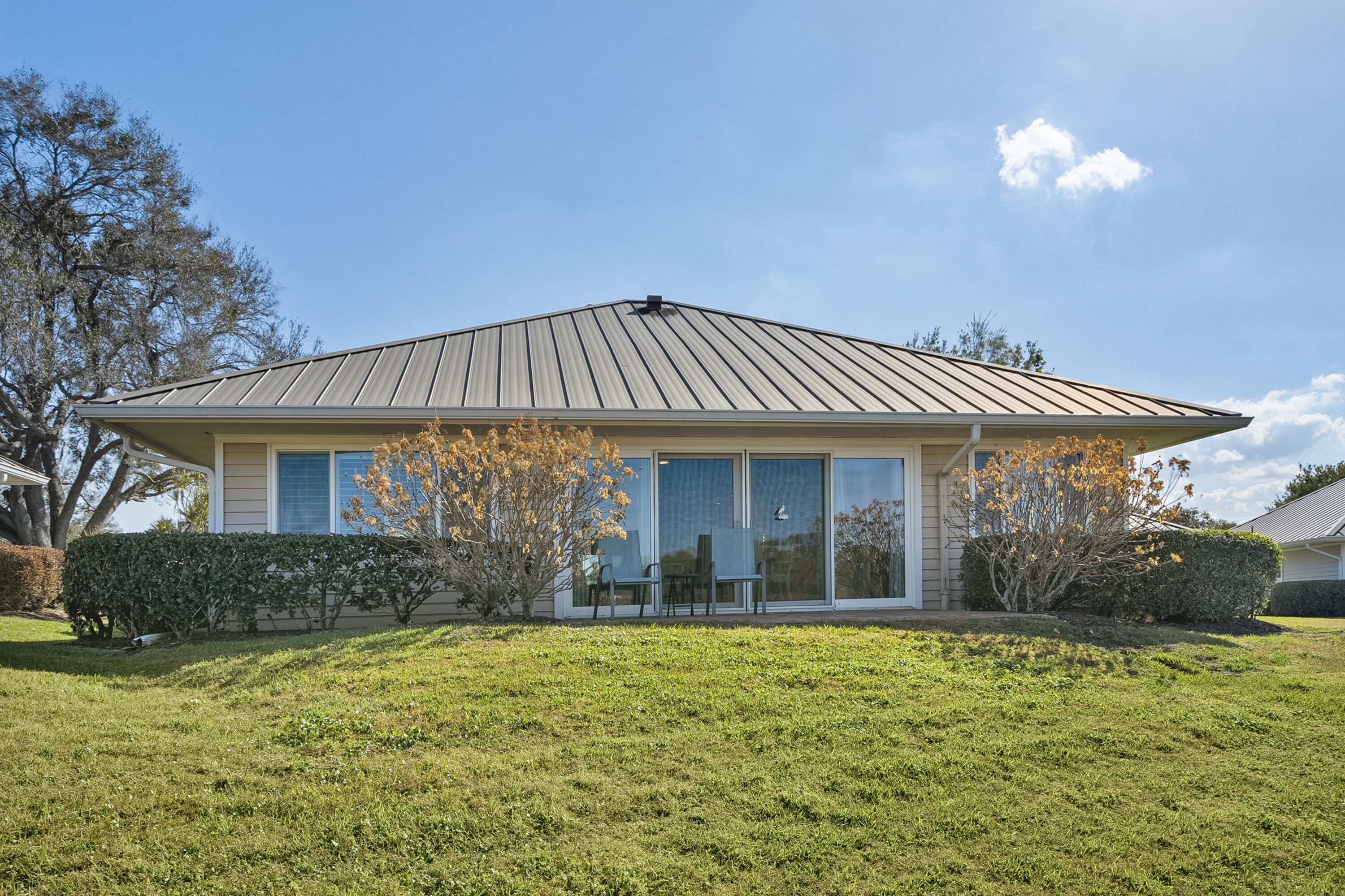 5143 Southeast Club Way Stuart, FL 34997 - Photo 35 of 57 DSC09127