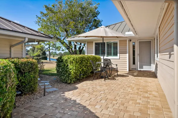 $590,000 | 5143 Southeast Club Way, Stuart, FL 34997