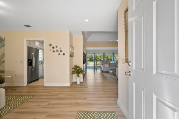 $590,000 | 5143 Southeast Club Way, Stuart, FL 34997