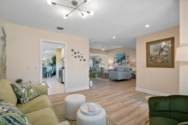 $590,000 | 5143 Southeast Club Way, Stuart, FL 34997