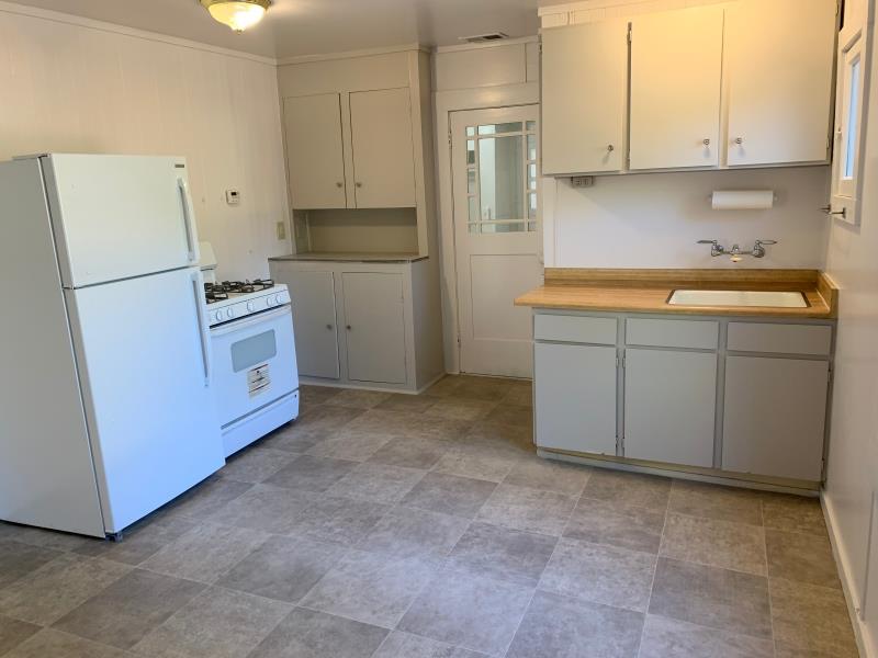 427 Eighth Avenue Menlo Park, CA 94025 - Photo 6 of 16