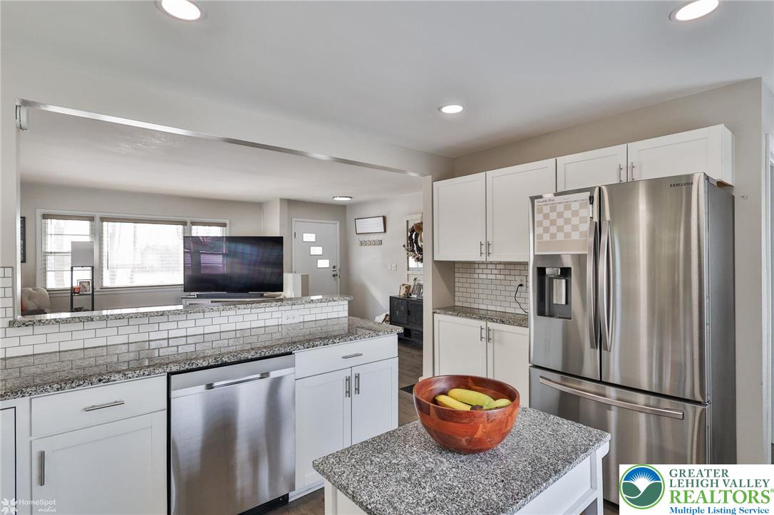 59 Main Street Easton, PA 18040 - Photo 11 of 38