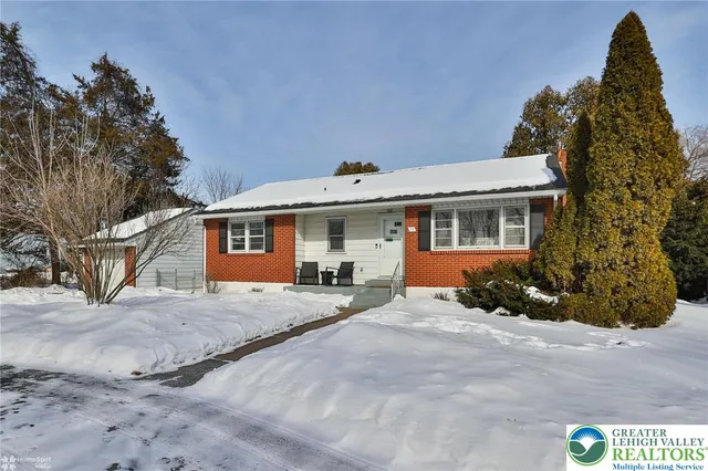 $330,000 | 59 Main Street, Stockertown, PA 18040