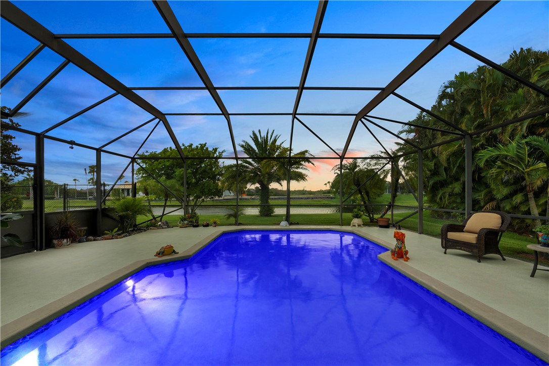 1577 Eagles Circle Sebastian, FL 32958 - Photo 5 of 36