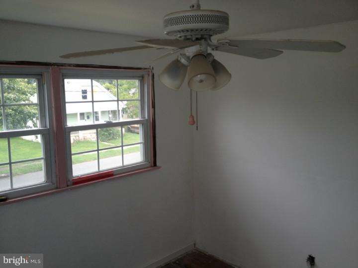 118 Franklin Road Glassboro, NJ 08028 - Photo 5 of 7 Bedroom