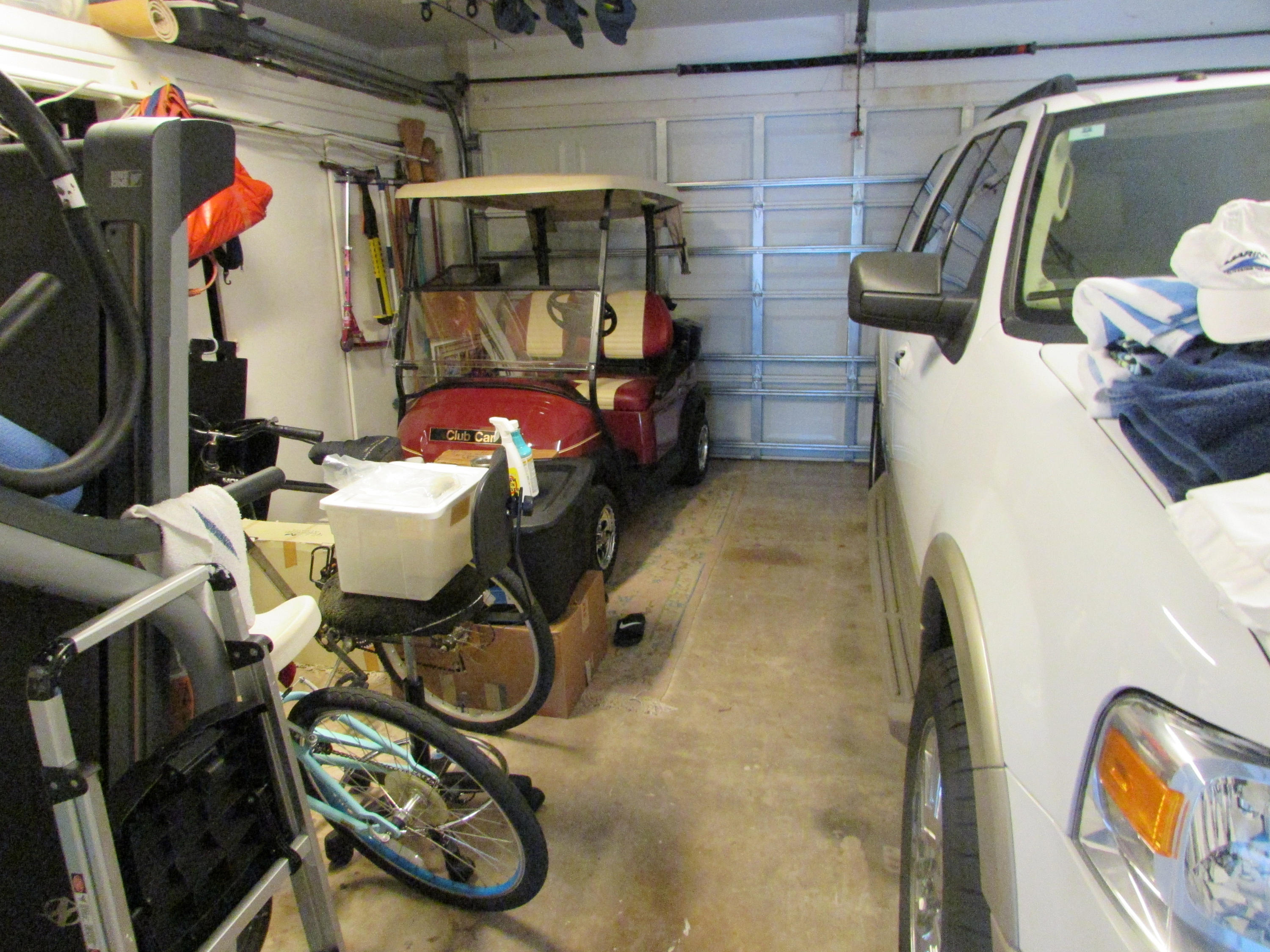964 Tamarind Way Boca Raton, FL 33486 - Photo 25 of 52 Garage
