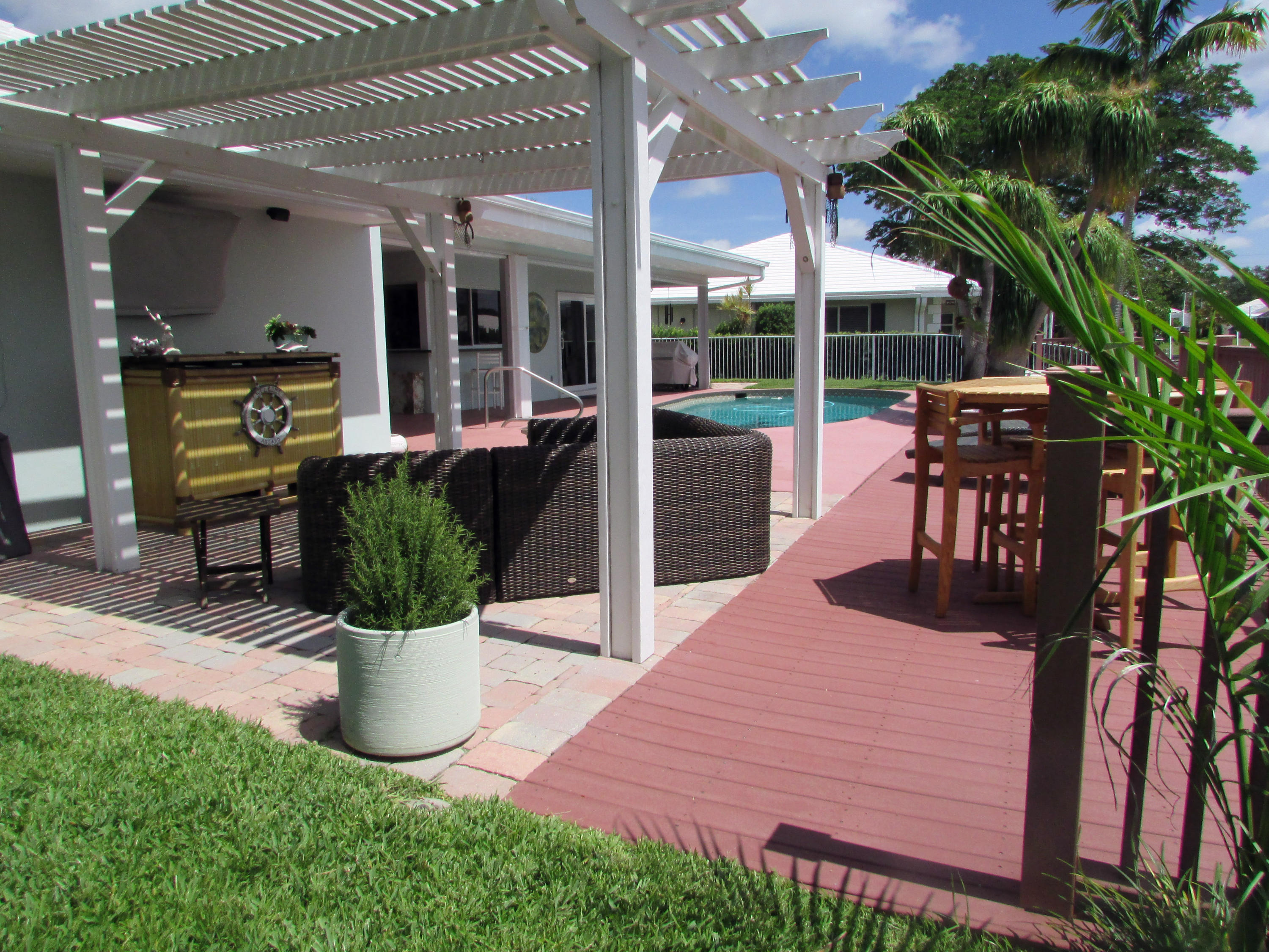 964 Tamarind Way Boca Raton, FL 33486 - Photo 50 of 52 Yard1