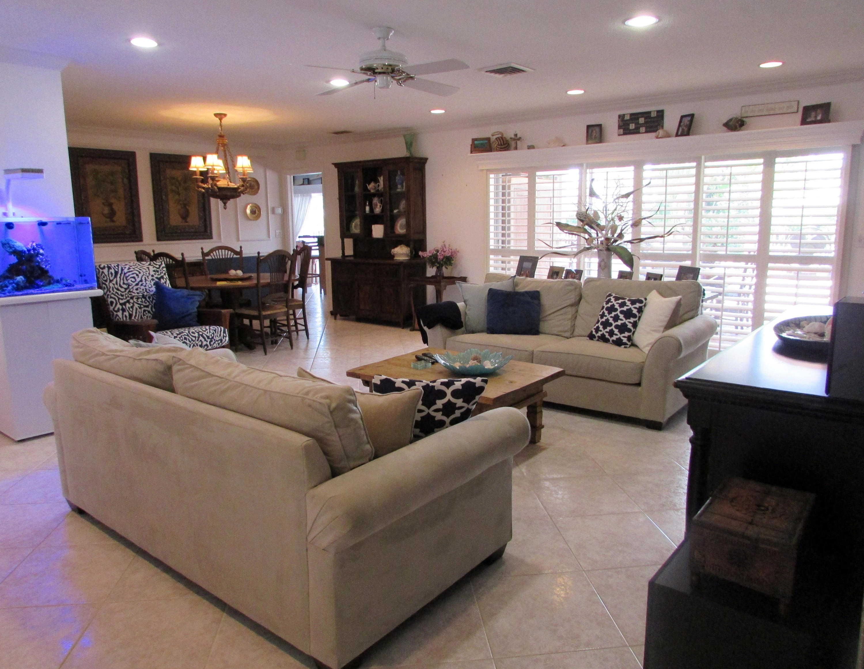 964 Tamarind Way Boca Raton, FL 33486 - Photo 9 of 52 LR2