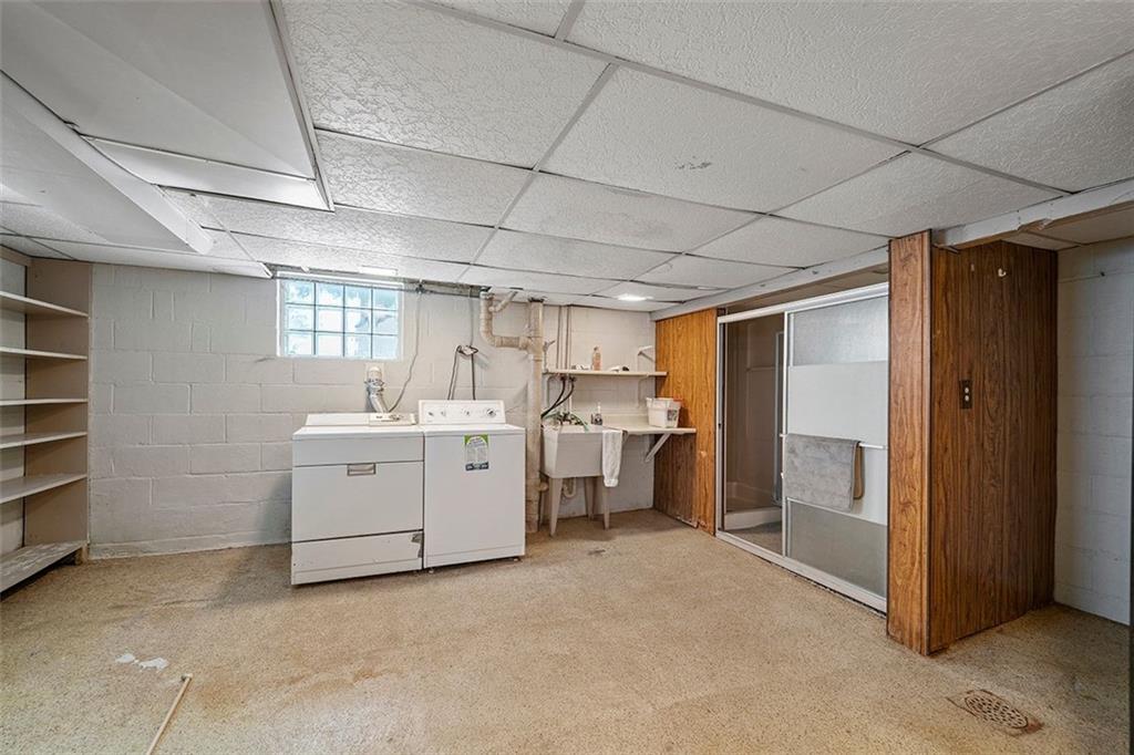 47 Ewing Road McKees Rocks, PA 15136 - Photo 19 of 28 Laundry and bonus shower