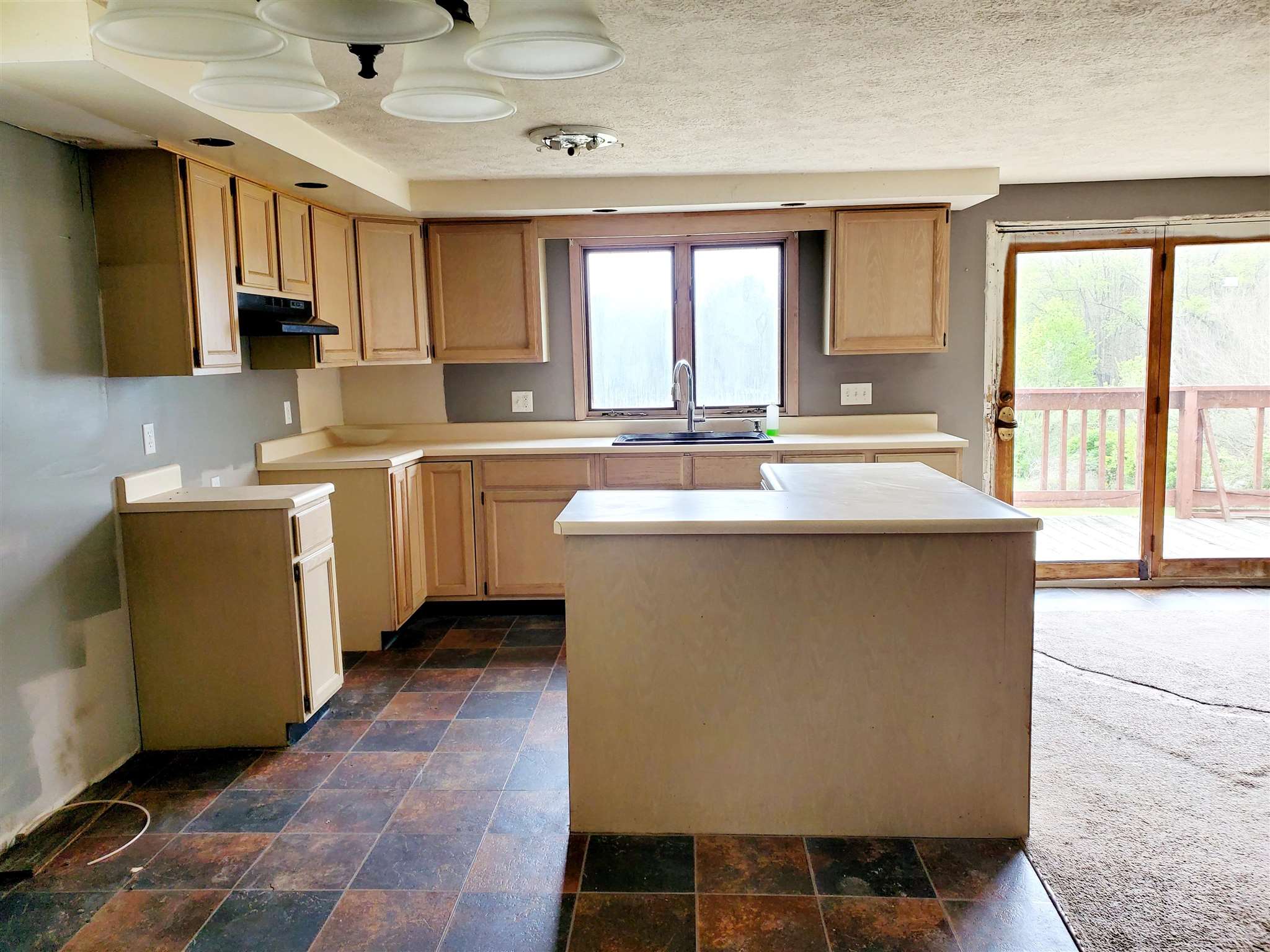 9776 Sycamore Road Plymouth, IN 46563 - Photo 6 of 19 Gallery Image 6