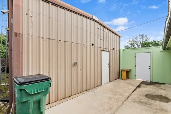 $289,900 | 210-212 South Tammye Lane, Madisonville, TX 77864
