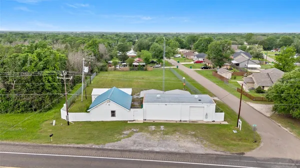 $289,900 | 210-212 South Tammye Lane, Madisonville, TX 77864