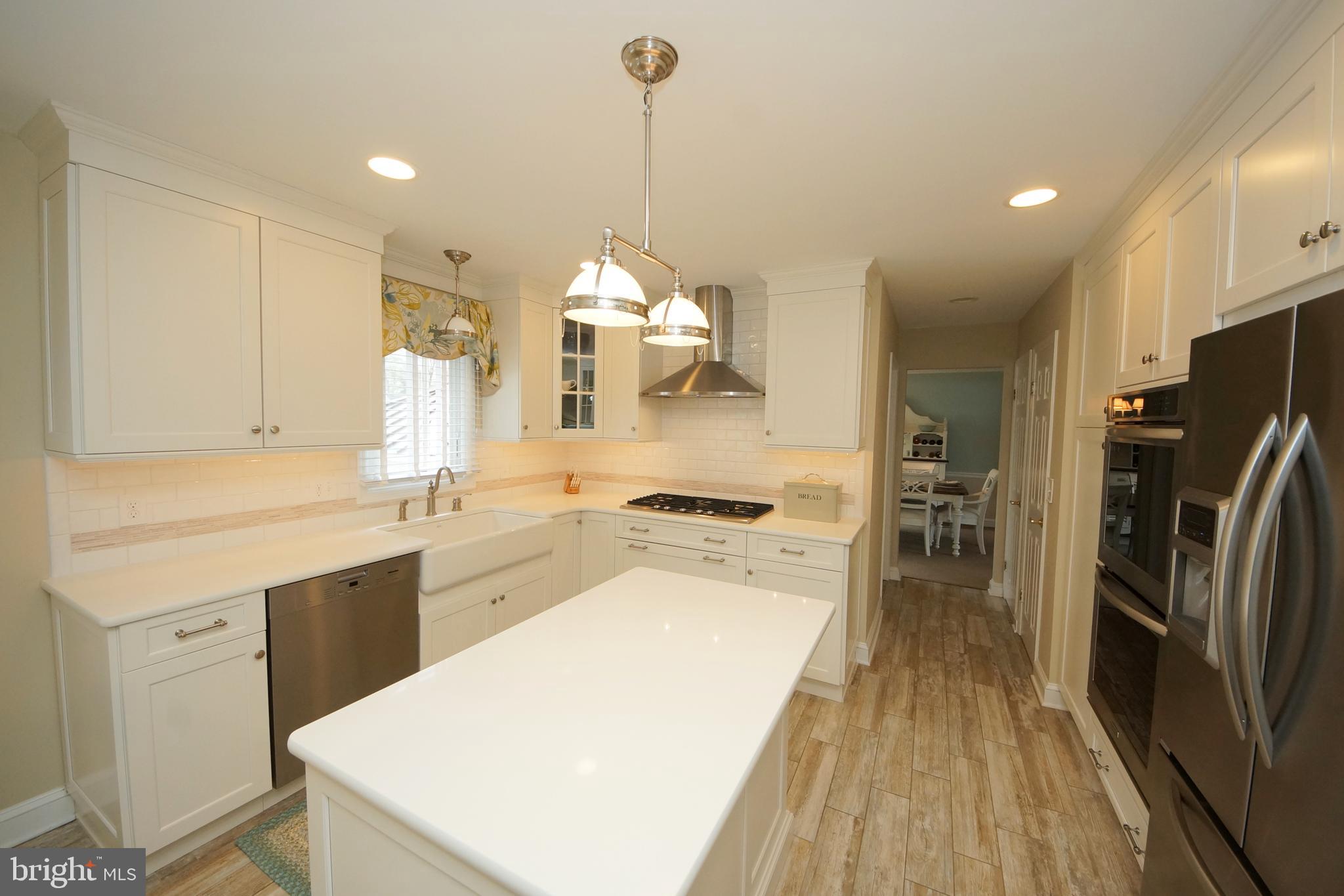 29 Peter Rafferty Drive Hamilton, NJ 08690 - Photo 7 of 30