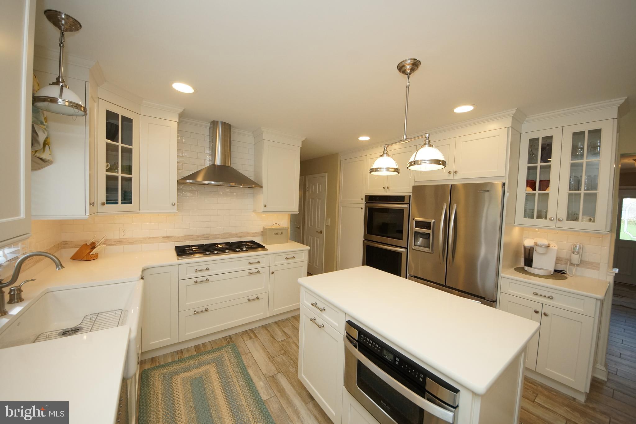 29 Peter Rafferty Drive Hamilton, NJ 08690 - Photo 8 of 30