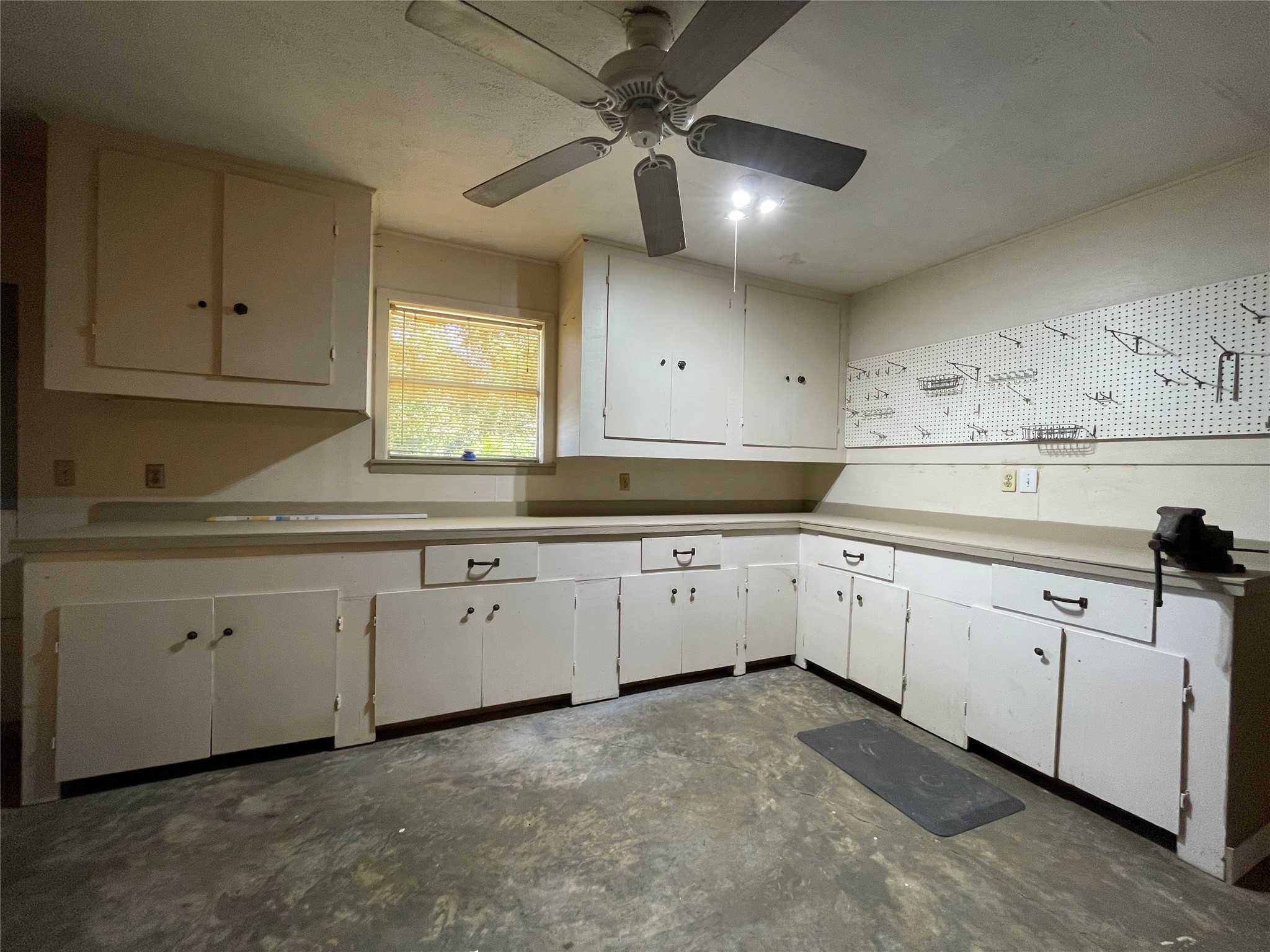 19439 Keenan Cut Off Road Montgomery, TX 77316 - Photo 37 of 39 a kitchen with granite countertop white cabinets white appliances with a sink and dishwasher