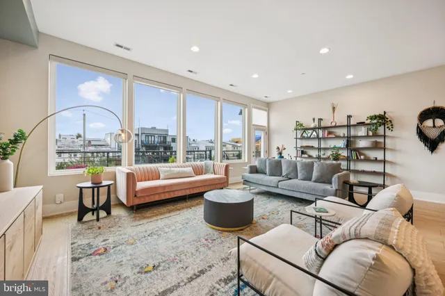 $999,000 | 1316 Shepherd Street Northwest, Unit 4, Washington, DC 20011