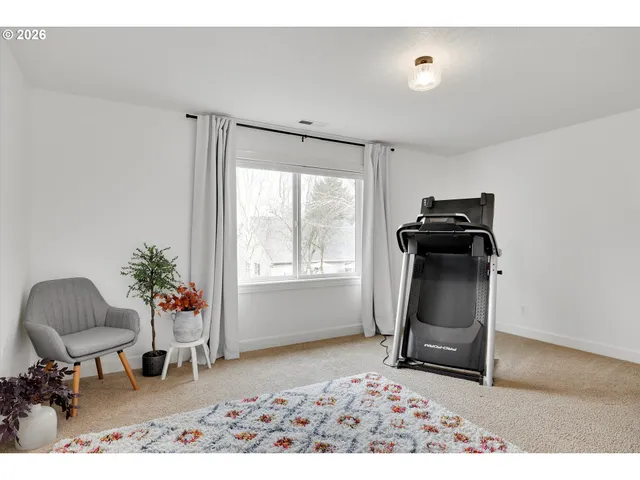 $815,000 | 1316 Southeast 16th Avenue, Canby, OR 97013