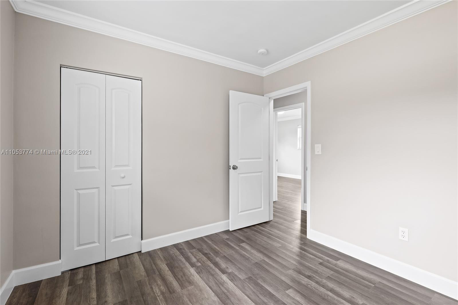 11845 Southwest 82nd Road Miami, FL 33156 - Photo 24 of 74 Gallery Image 24