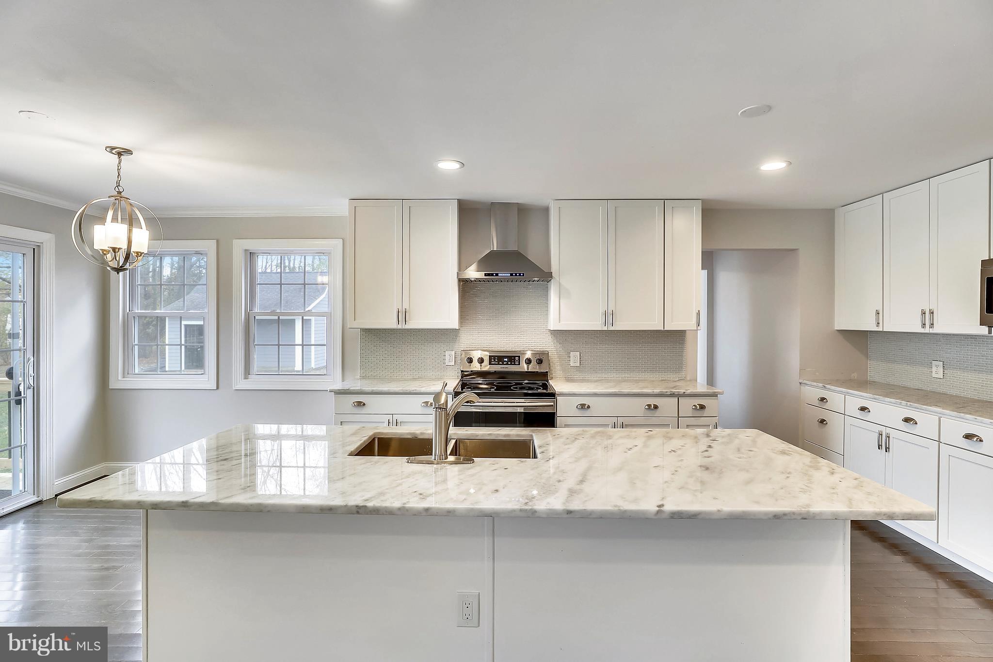 12603 Worthington Ridge Road Reisterstown, MD 21136 - Photo 8 of 30 Brand New Gorgeous Kitchen!