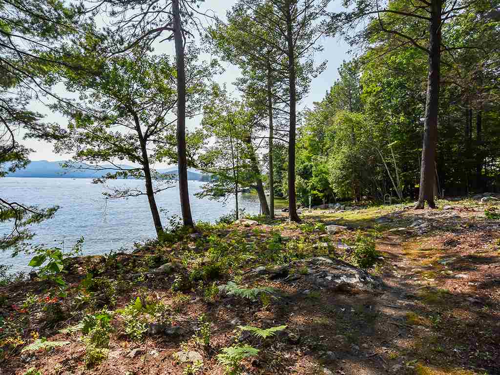 Spruce Road, Unit 17 Wolfeboro, NH 03894 - Photo 22 of 25 Gallery Image 22