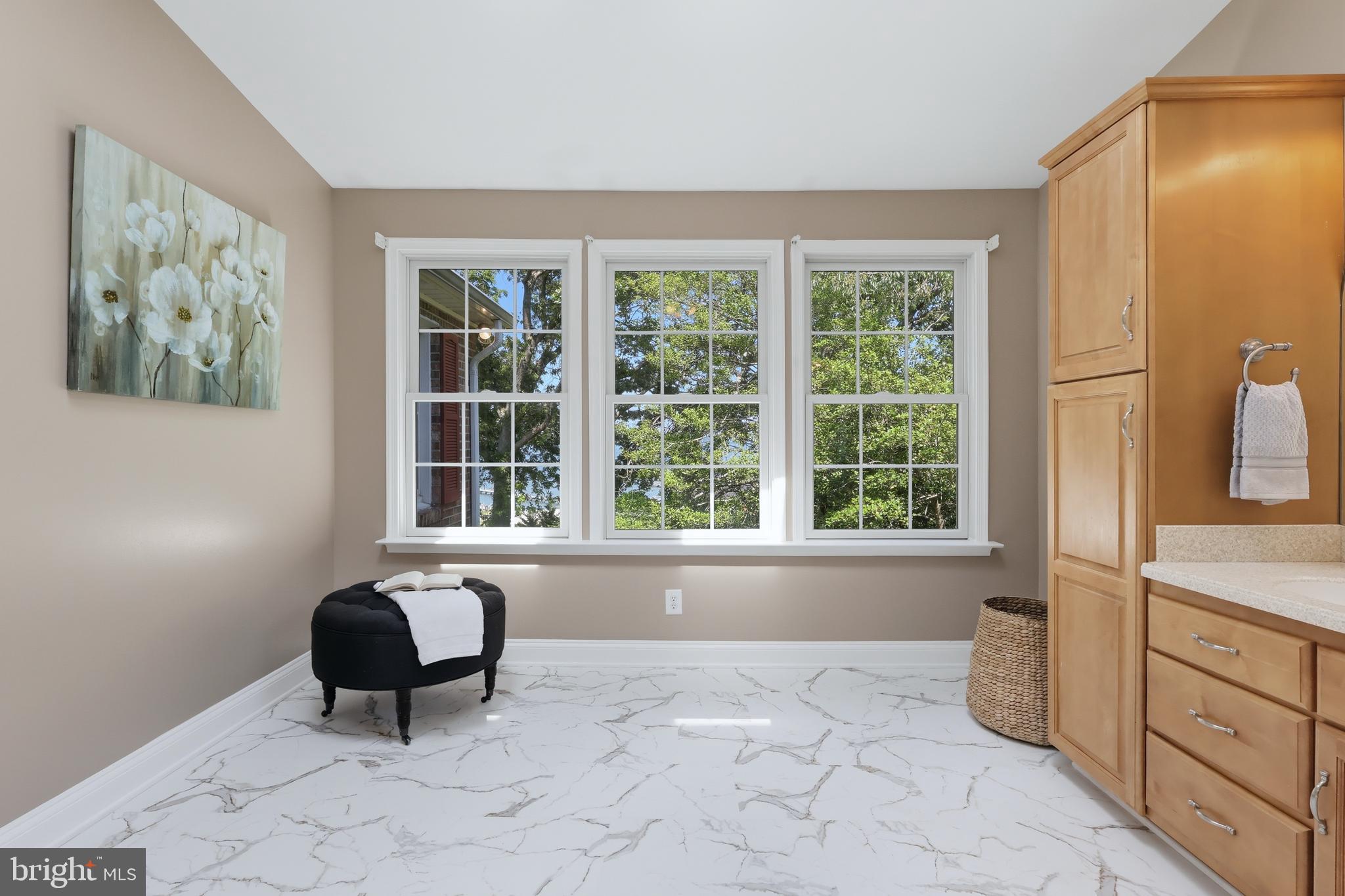 23500 River Road Lexington Park, MD 20653 - Photo 47 of 92 Natural Light Floods the Resort Style en Suite