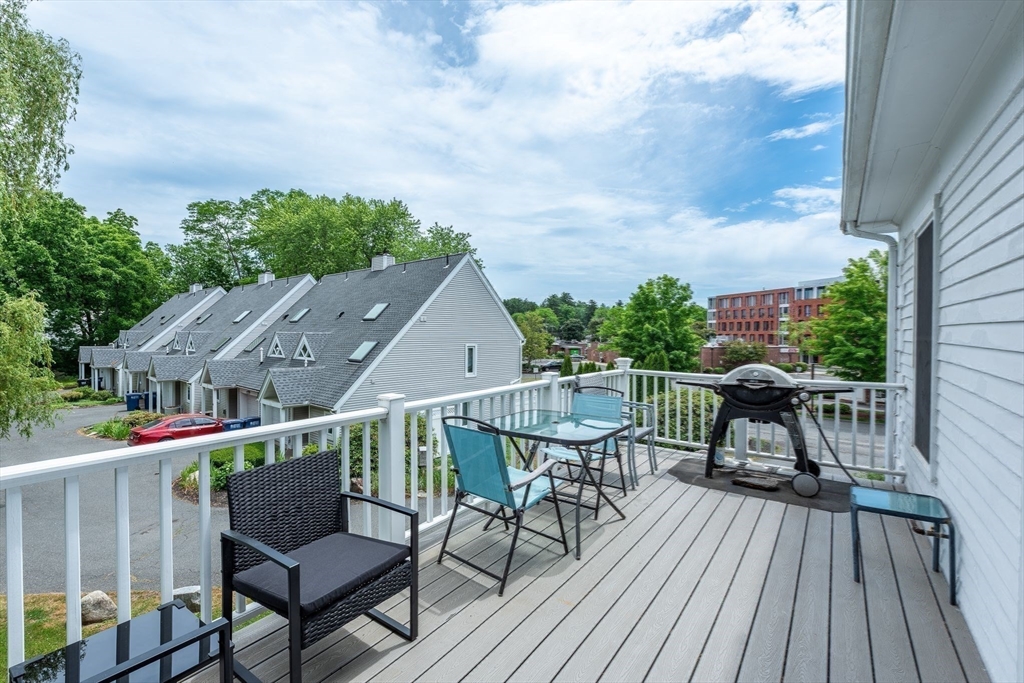 95 East Pleasant Street, Unit H Amherst, MA 01002 - Photo 32 of 34