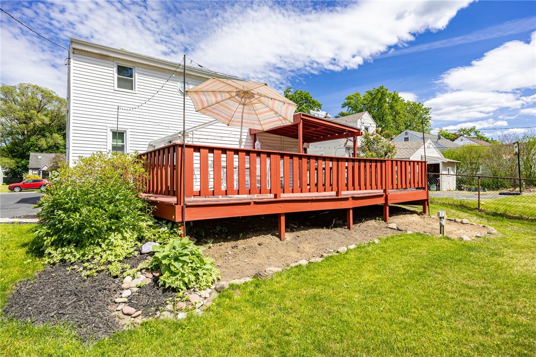 367 Walzer Road Irondequoit, NY 14622 - Photo 38 of 49