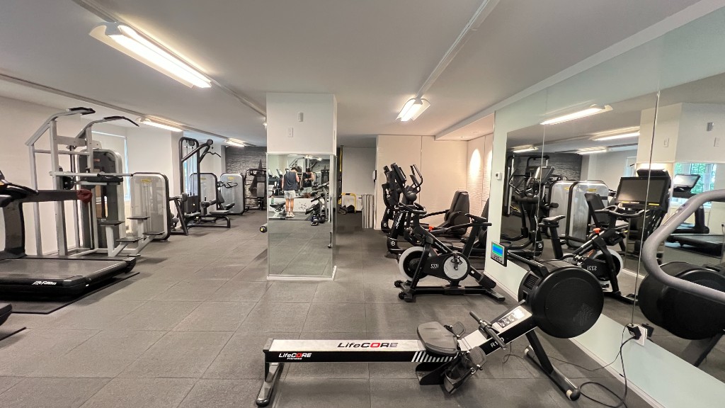 333 Rector Place, Unit 502 Manhattan, NY 10280 - Photo 17 of 31 Photo 17