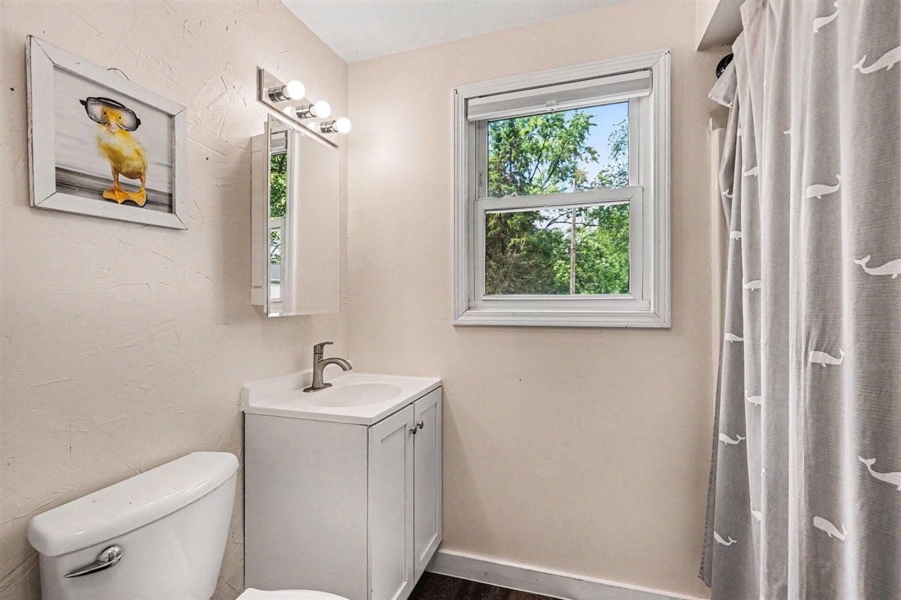 5729 North Sprinkle Road Kalamazoo, MI 49004 - Photo 10 of 14