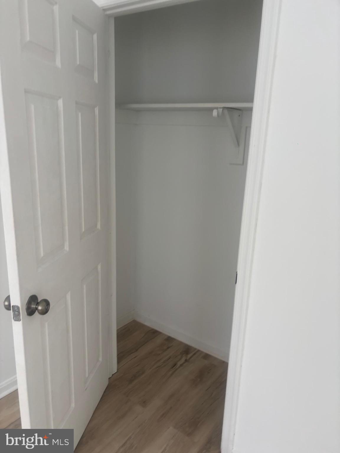 1623 West Lexington Street Baltimore, MD 21223 - Photo 17 of 26 a view of a room