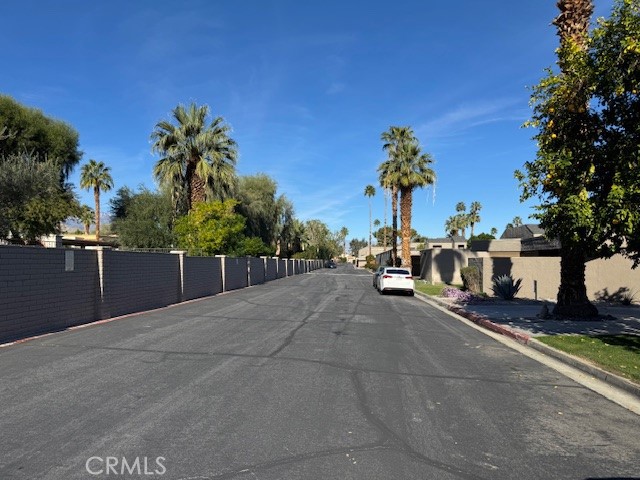 71942 Eleanora Lane Rancho Mirage, CA 92270 - Photo 31 of 31 a view of a street with a building in the background