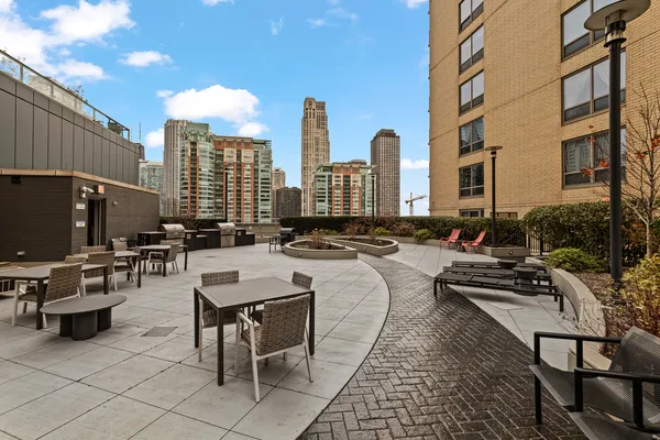 $2,895 | 420 East Waterside Drive, Unit 904, Chicago, IL 60601