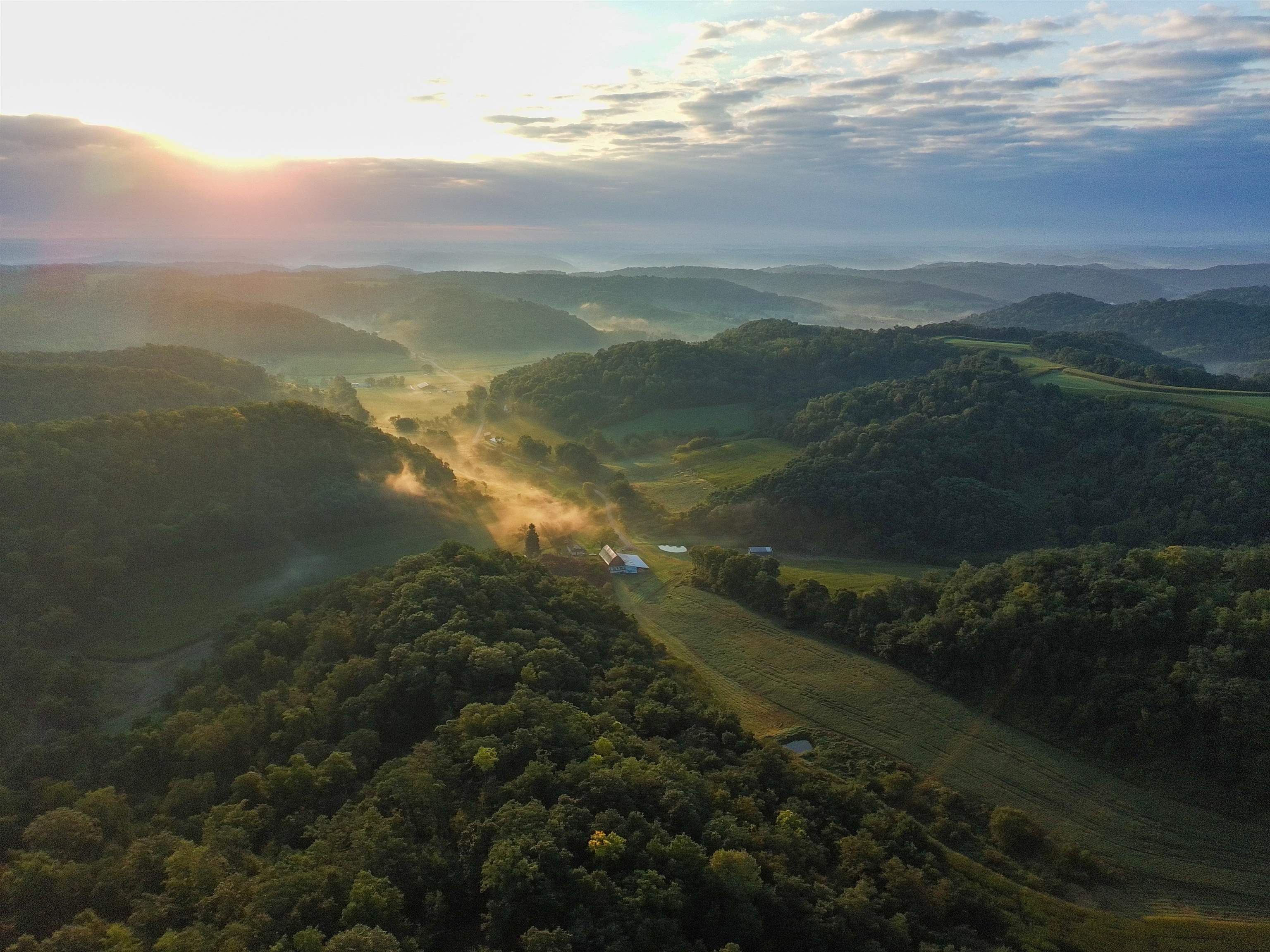 Anderson Richland Center, WI 53581 - Photo 2 of 89