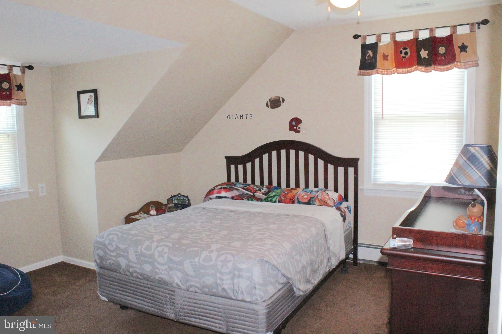 313 Madison Road Springfield, PA 19064 - Photo 23 of 32 Bedroom 3
