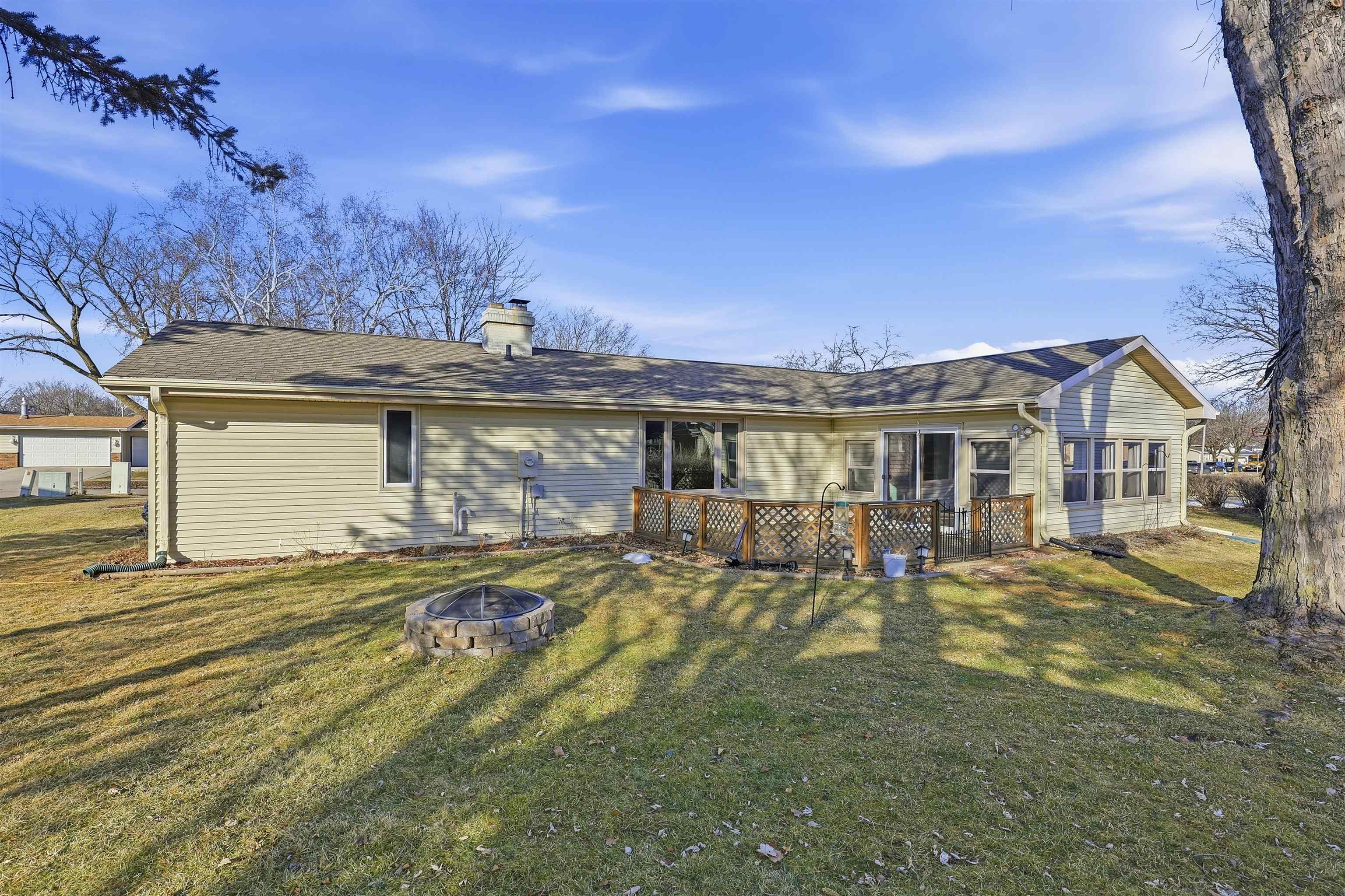 907 East Florida Avenue Appleton, WI 54911 - Photo 29 of 32