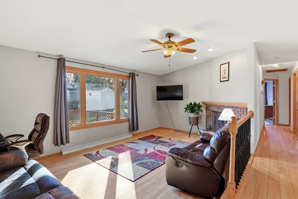$315,000 | 907 East Florida Avenue, Appleton, WI 54911
