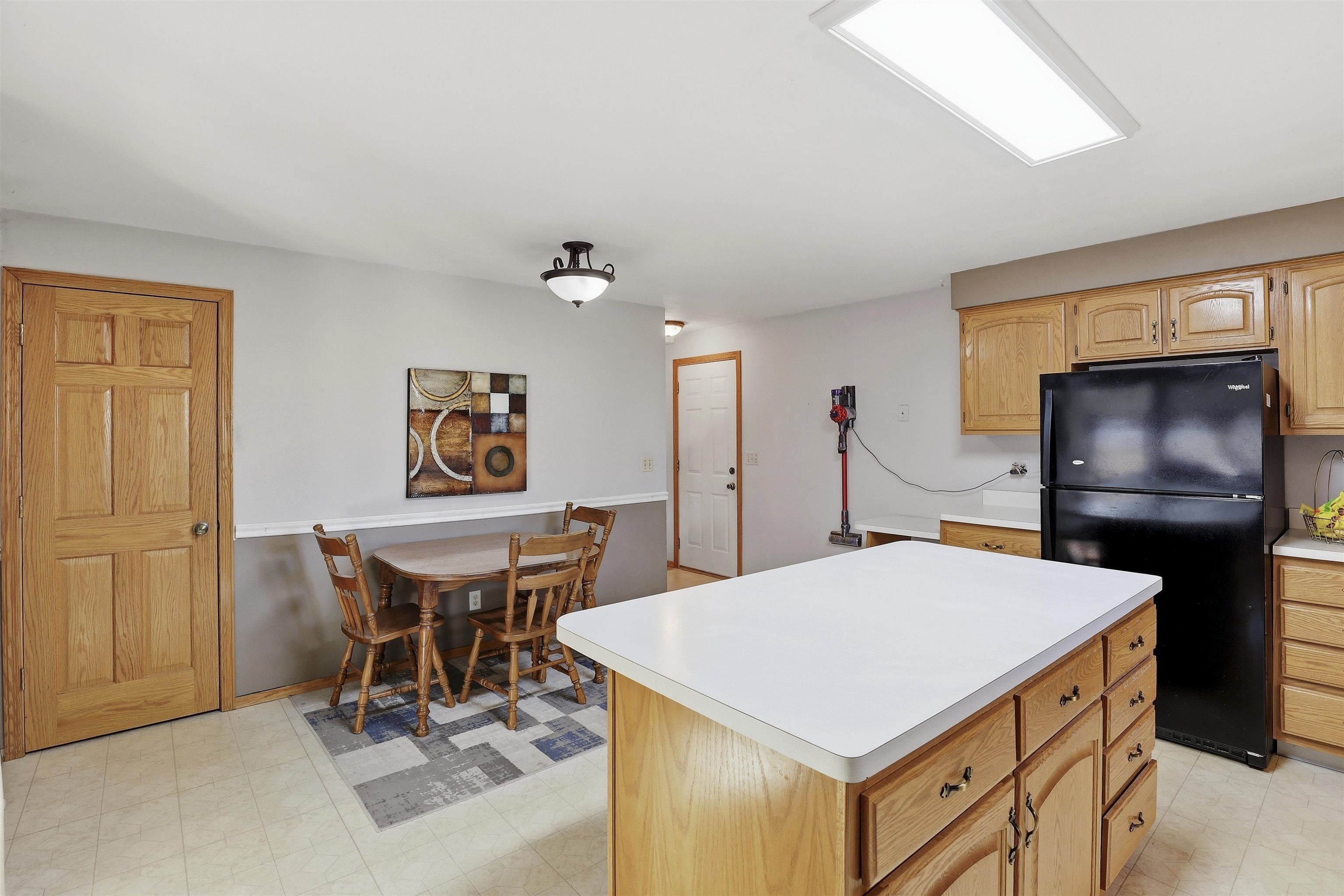 907 East Florida Avenue Appleton, WI 54911 - Photo 8 of 32