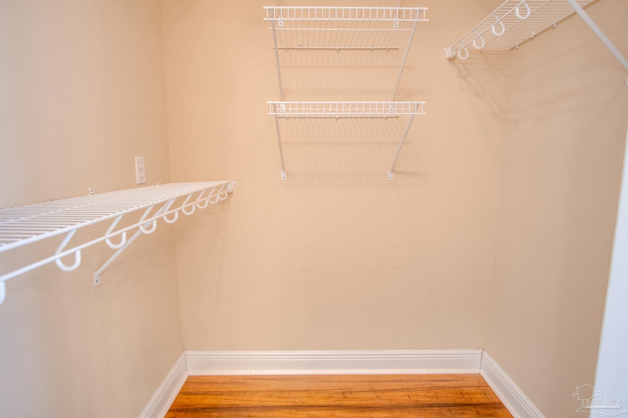 2655 Masters Boulevard Navarre, FL 32566 - Photo 23 of 43 a view of a small space