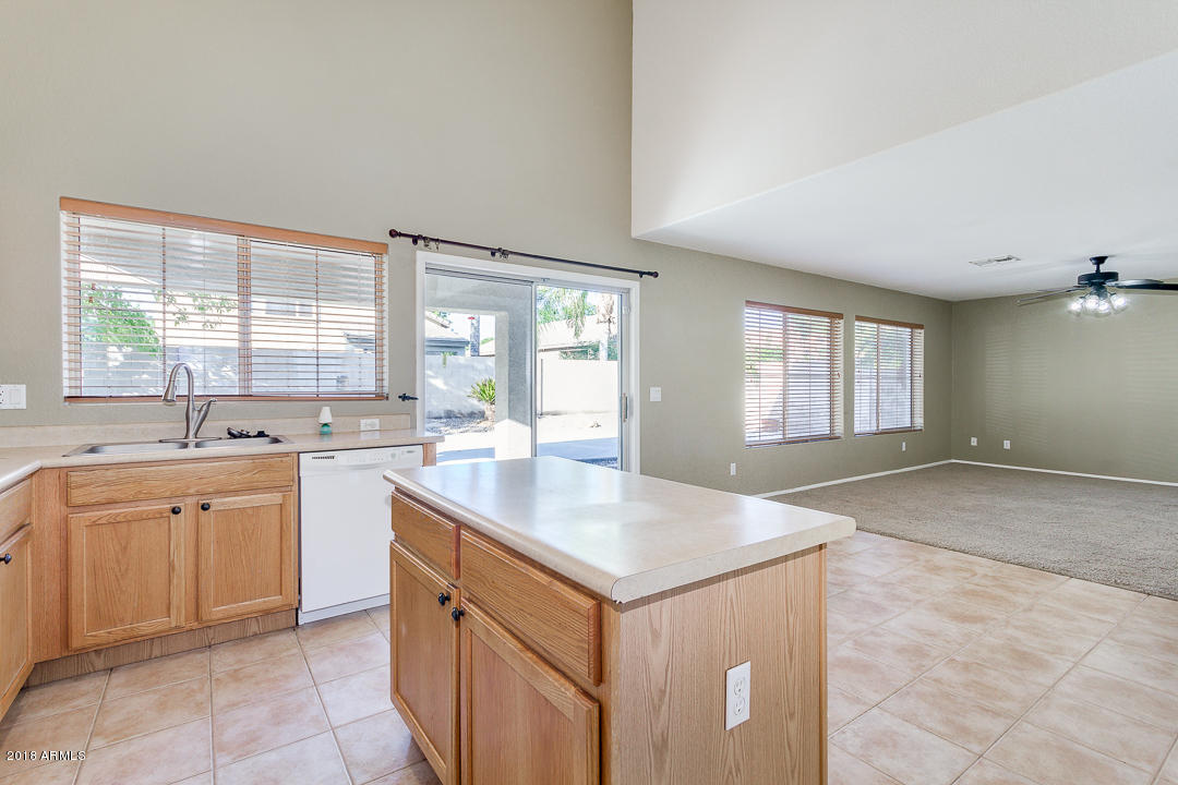 3750 East Bruce Court Gilbert, AZ 85234 - Photo 15 of 54 15-Bruce