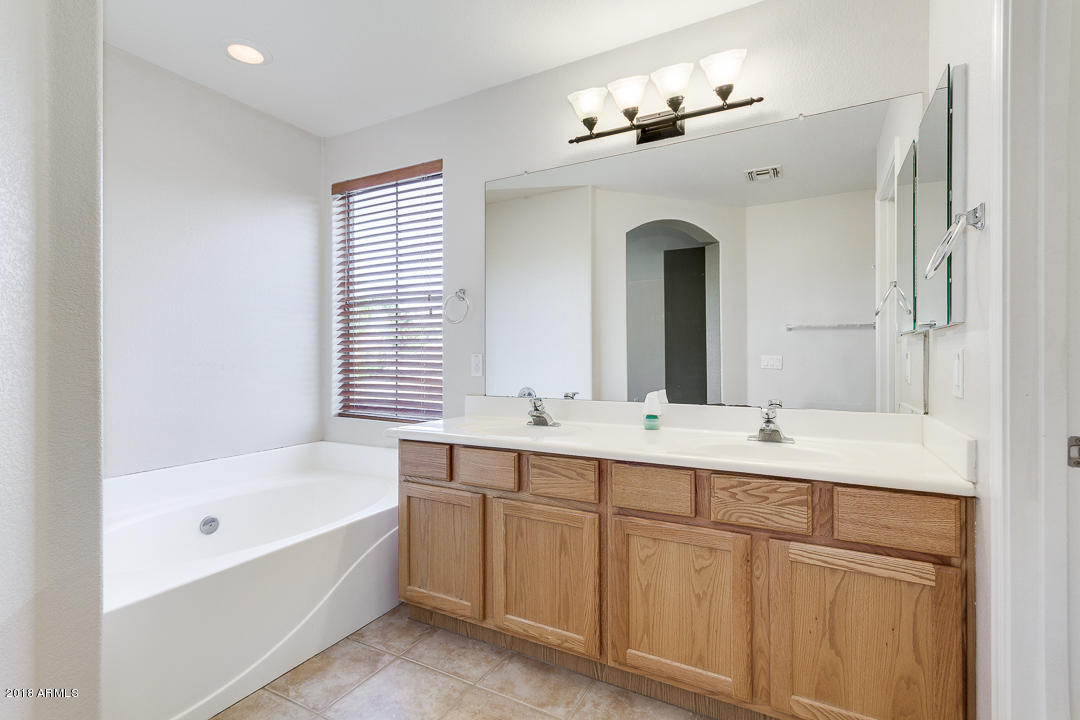 3750 East Bruce Court Gilbert, AZ 85234 - Photo 25 of 54 25-Bruce