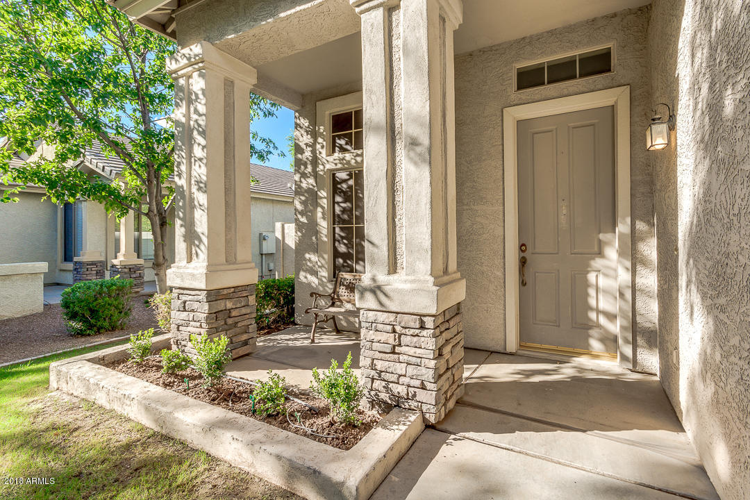 3750 East Bruce Court Gilbert, AZ 85234 - Photo 4 of 54 04-Bruce