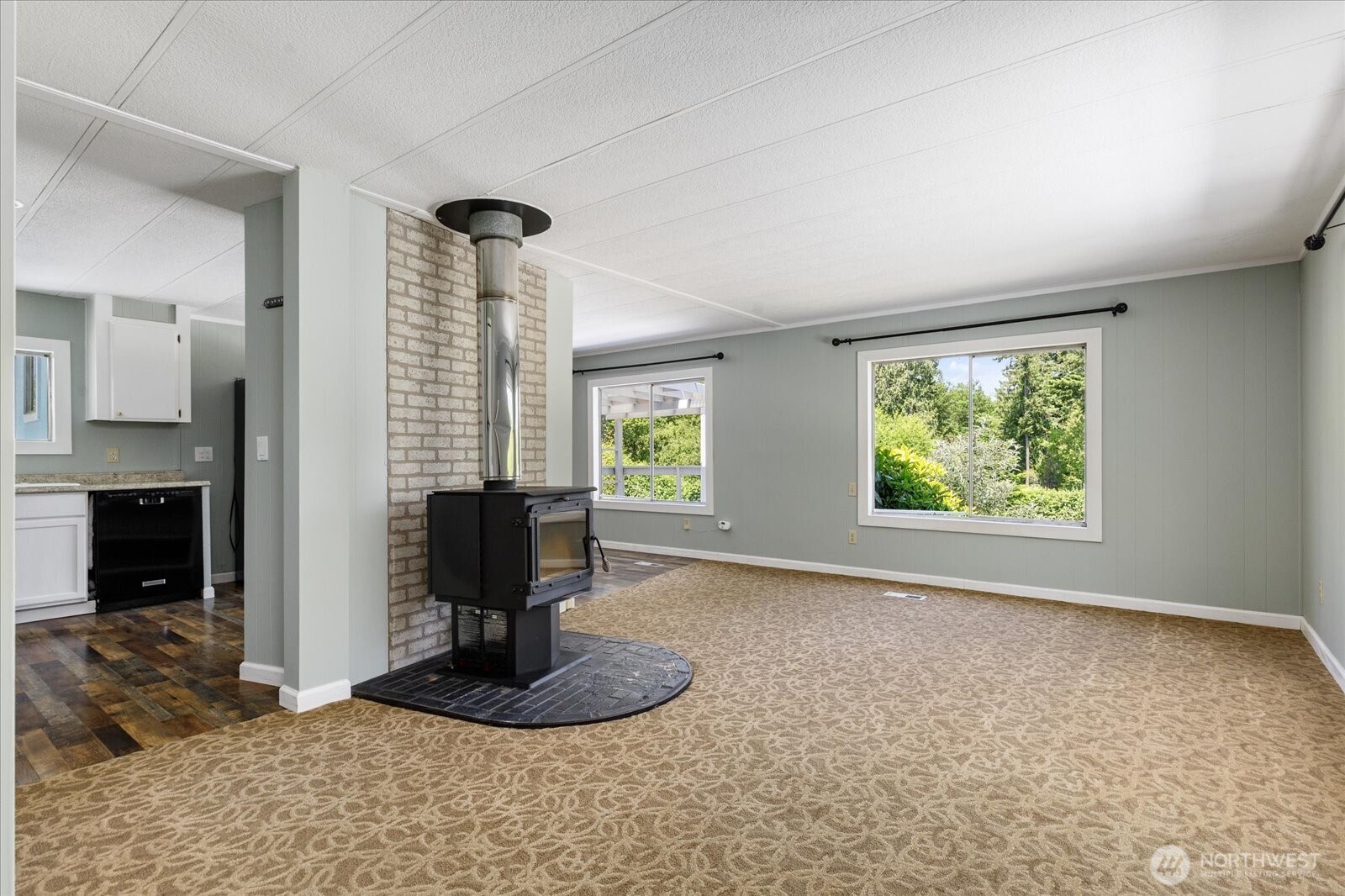 6124 Cultus Bay Road Clinton, WA 98236 - Photo 19 of 38 Gallery Image 19