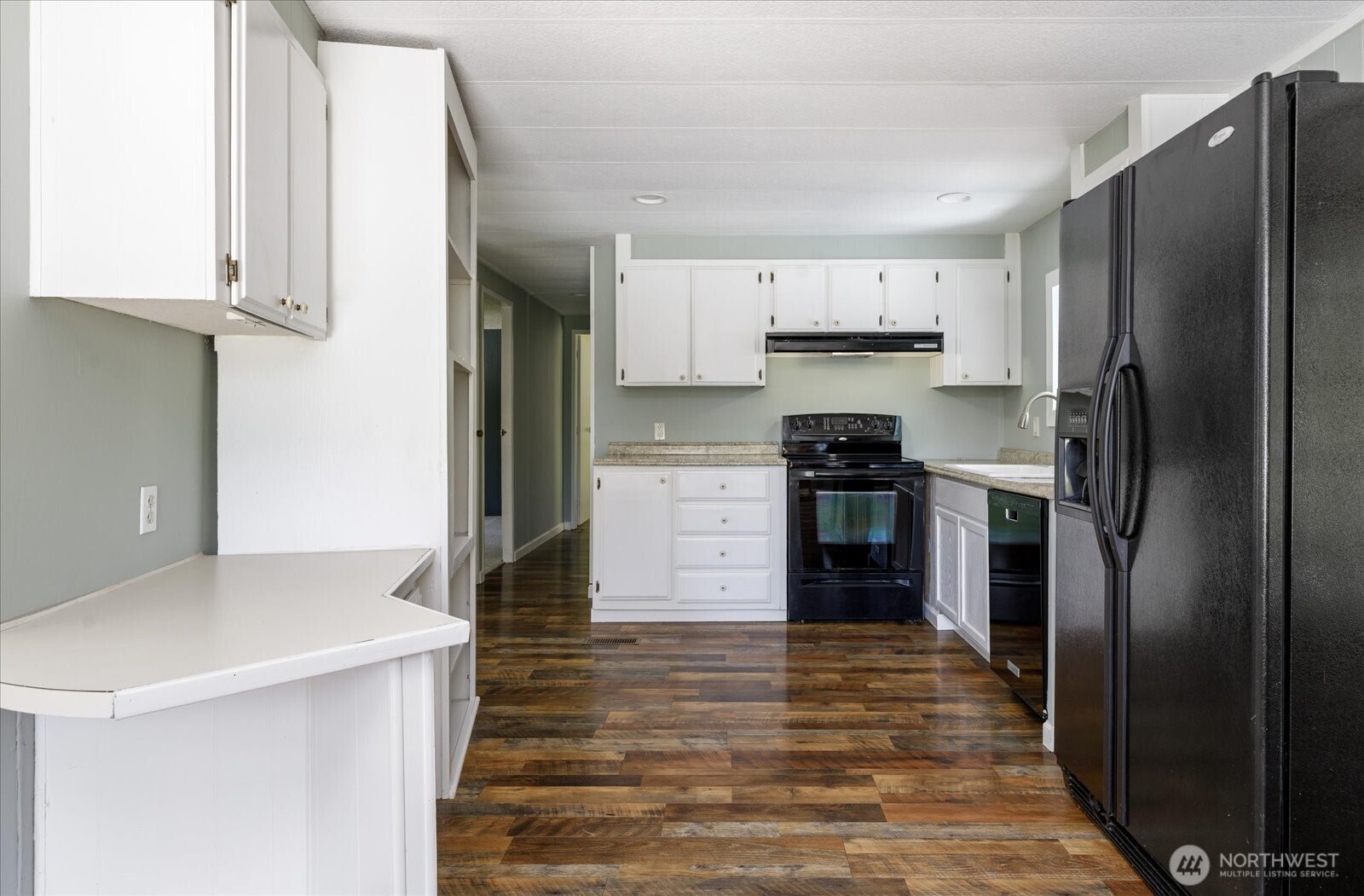 6124 Cultus Bay Road Clinton, WA 98236 - Photo 22 of 38 Gallery Image 22