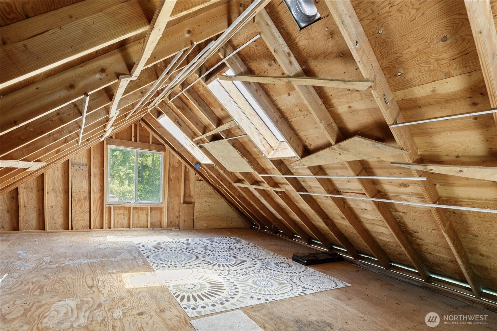 6124 Cultus Bay Road Clinton, WA 98236 - Photo 35 of 38 Gallery Image 35