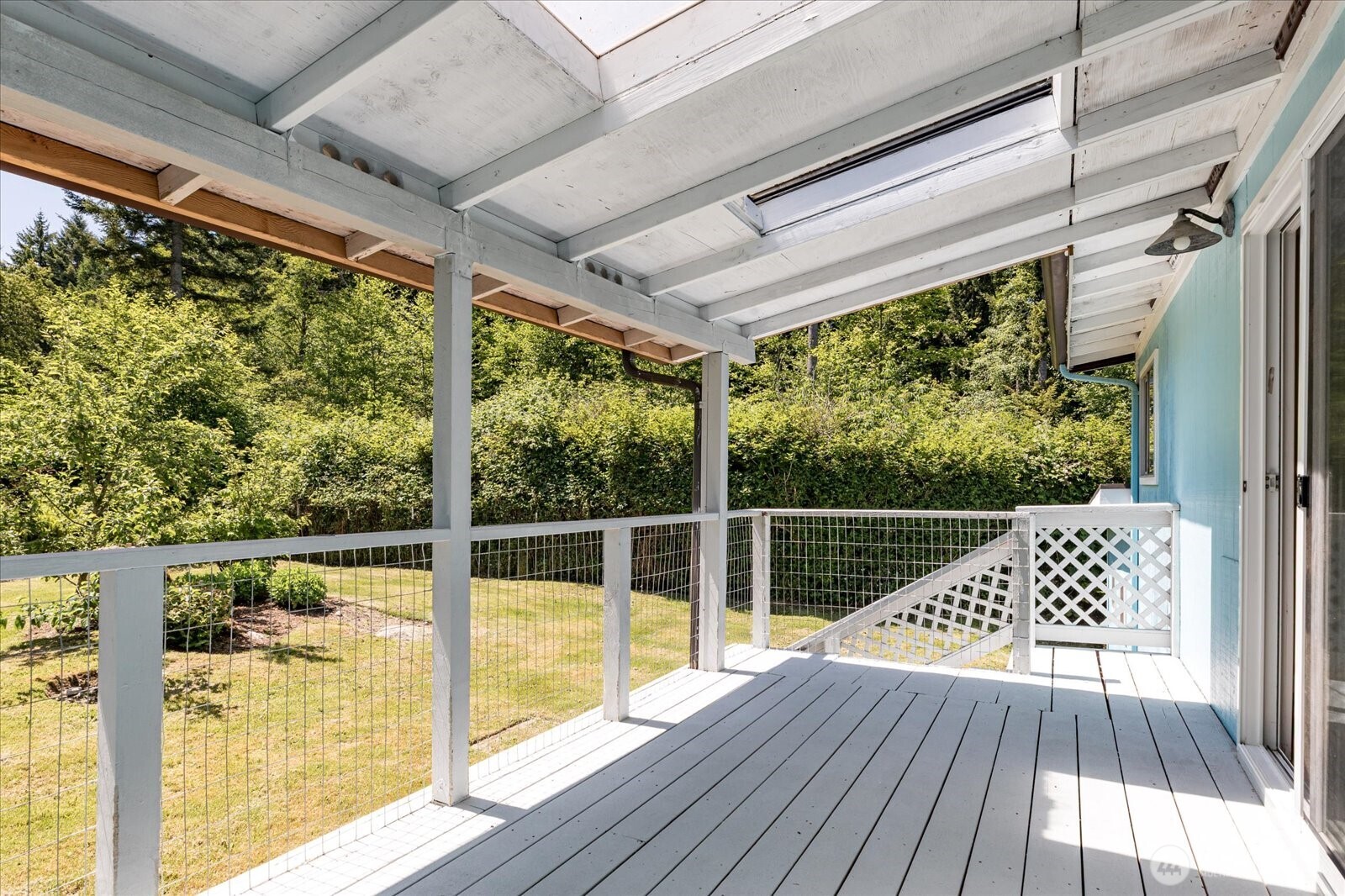 6124 Cultus Bay Road Clinton, WA 98236 - Photo 38 of 38 Gallery Image 38
