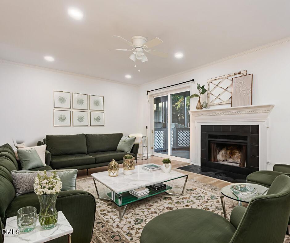 403 Broad Leaf Circle Raleigh, NC 27613 - Photo 4 of 18 2