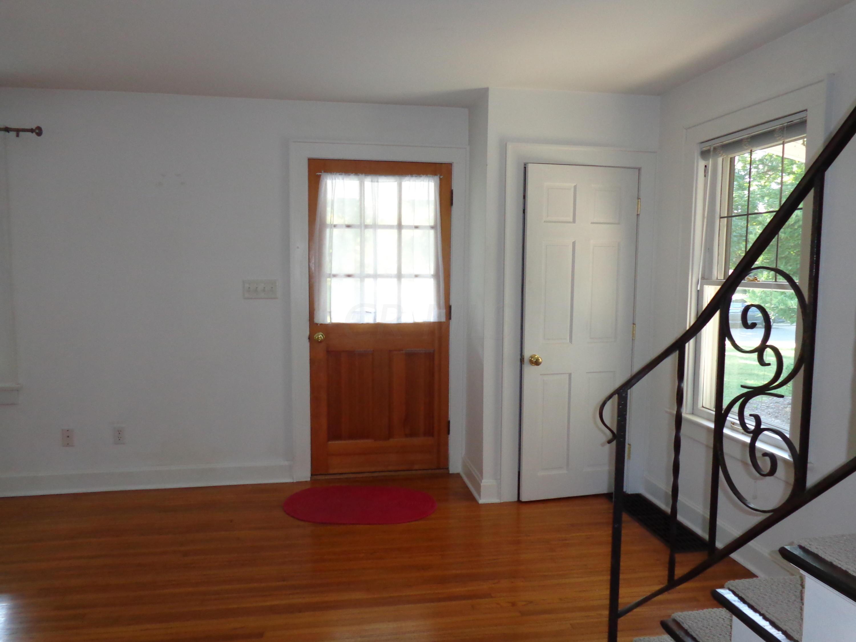 98 North Remington Road Columbus, OH 43209 - Photo 2 of 27