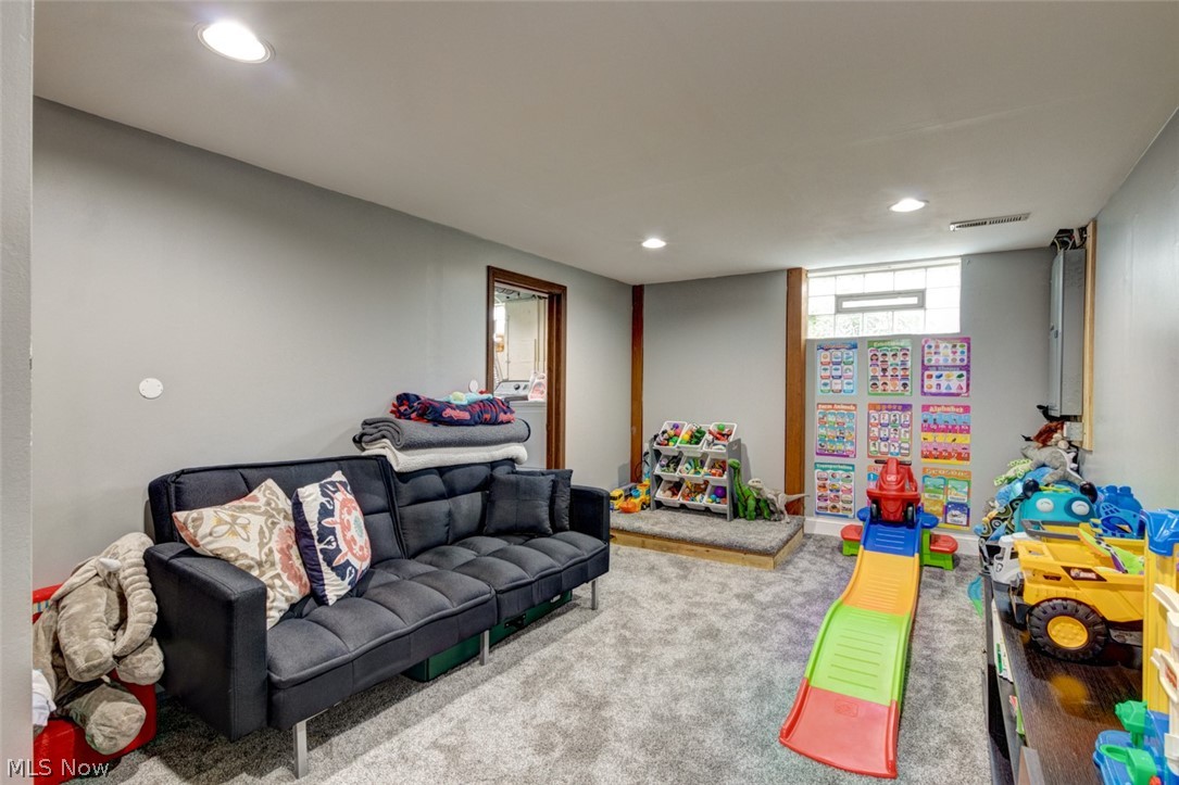 1495 Biltmore Road Cleveland, OH 44124 - Photo 23 of 27 Gallery Image 23