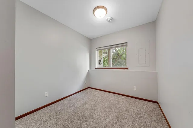 $325,000 | 15244 Maryland Avenue, Savage, MN 55378