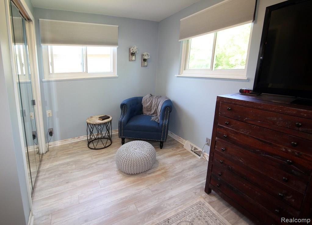 3913 Donley Avenue Rochester Hills, MI 48309 - Photo 18 of 30
